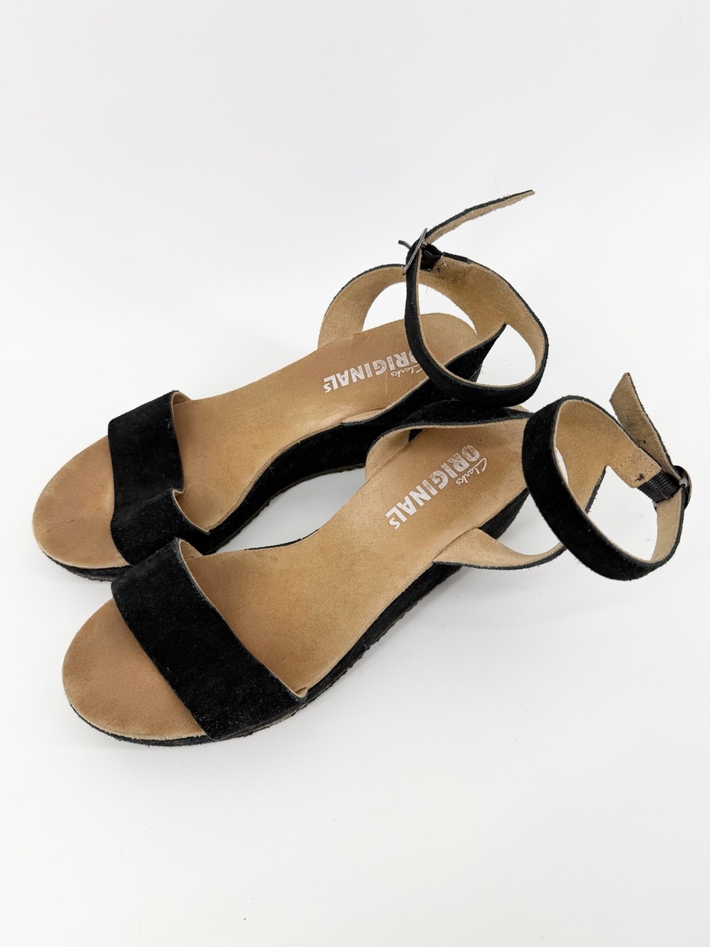Clarks Originals Women Size‎ 9
Black Suede Ankle Strap Platform Wedge Sandals